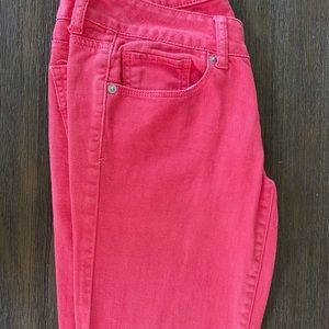 American Eagle Pink Skinny jeans